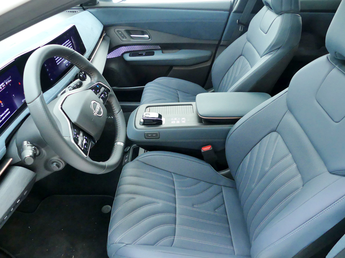 NISSAN ARIYA