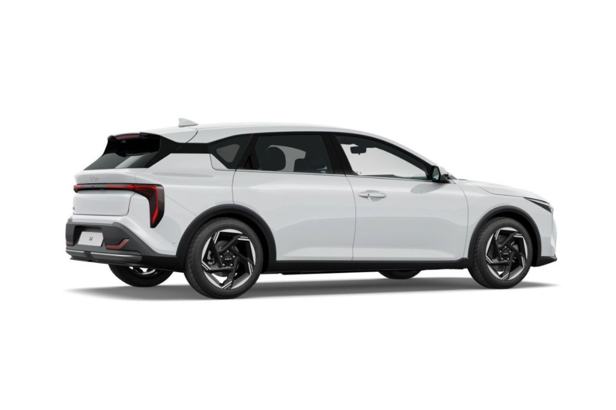 KIA K4