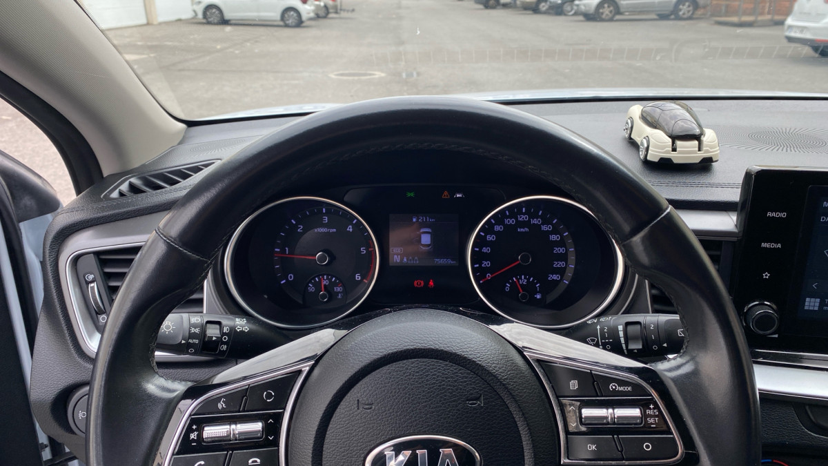 KIA XCEED