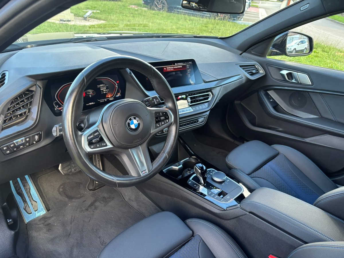 BMW SERIES 1