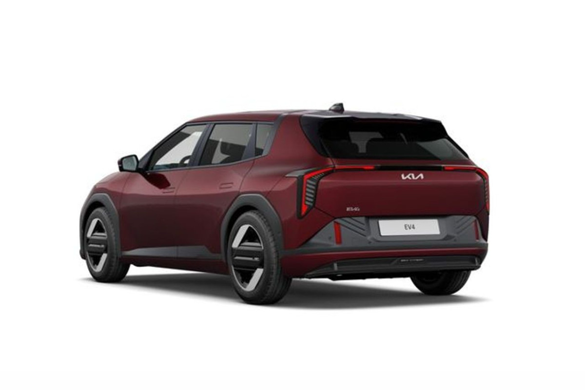 KIA EV4