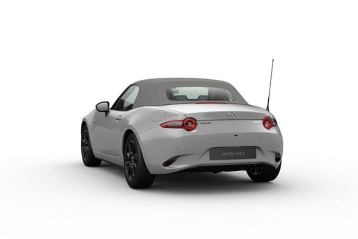 MAZDA MX-5
