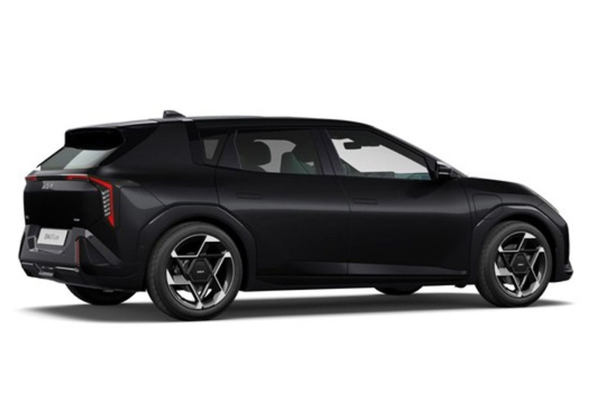 KIA EV4