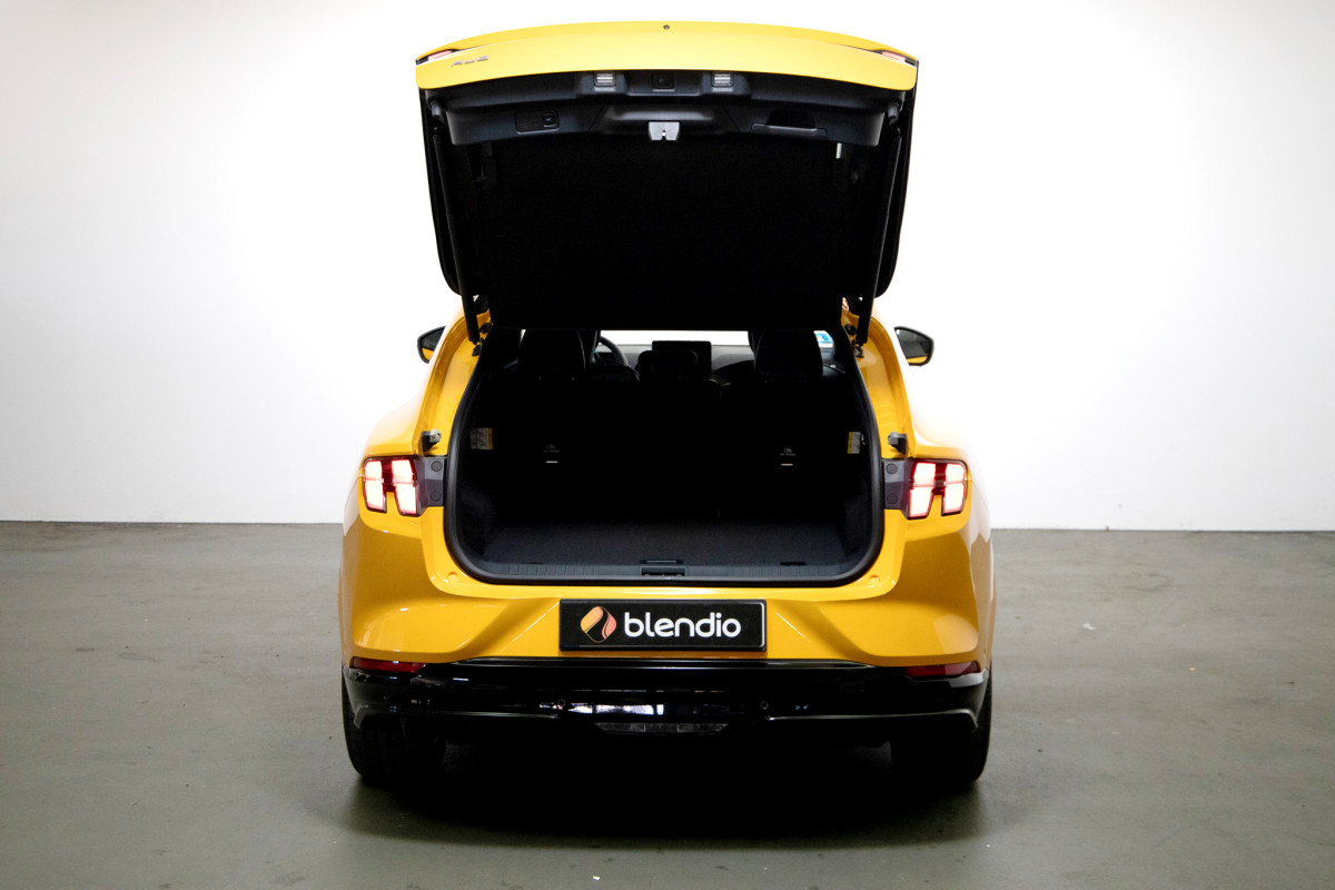 FORD MUSTANG MACH-E